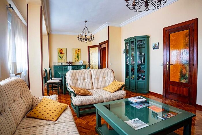 Casas en venta y pisos alquiler - 1