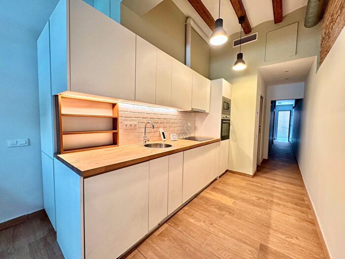 Piso en venta en Sants Montjuïc, El Poble Sec Parc de Montjuïc de 1 habitacion