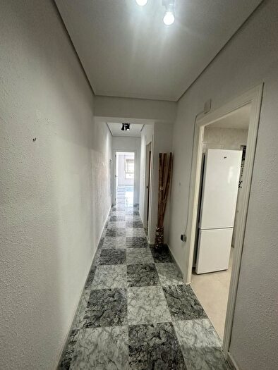 Casas en venta y pisos alquiler - 2