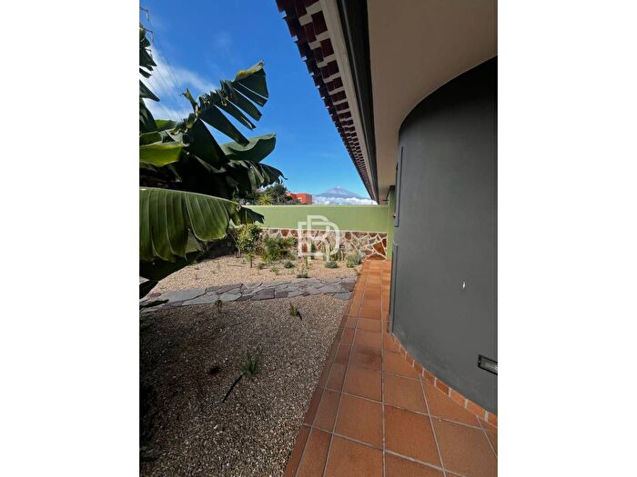 Casa en alquiler en La Corujera, Santa Úrsula de 5 habitaciones
