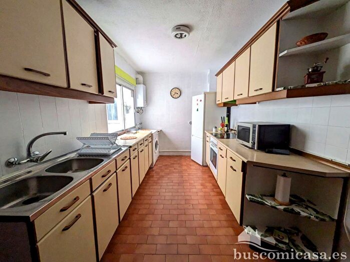 Casas en venta y pisos alquiler - 3