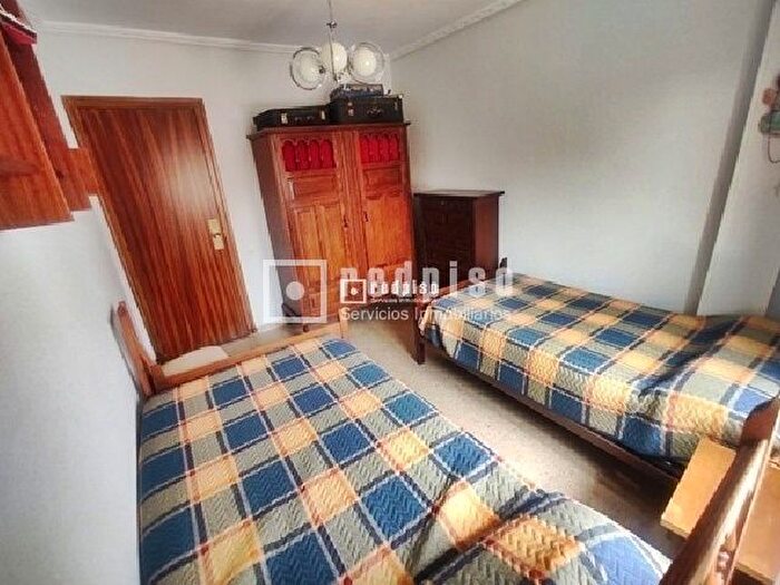Piso en venta en Molina de Aragón, Guadalajara de 4 habitaciones