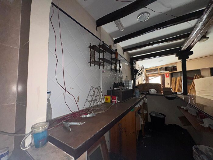 Casas en venta y pisos alquiler - 2