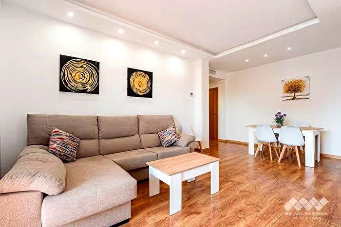 Piso en venta en Puerto de la Torre Atabal, Santa Isabel de 3 habitaciones