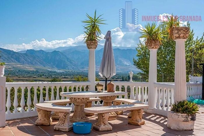 Casa en venta en Padul, Granada de 12 habitaciones