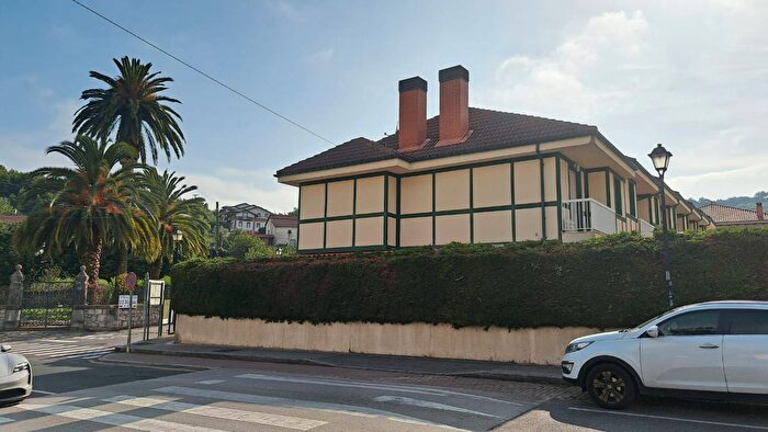 Casas en venta y pisos alquiler - 3