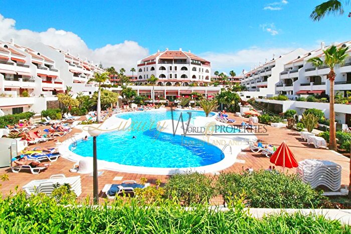 Piso en venta en Playa de las Américas, Arona de 2 habitaciones