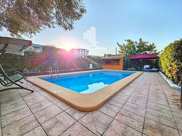 Casa en venta en Jubalcoi, Elche Elx de 3 habitaciones