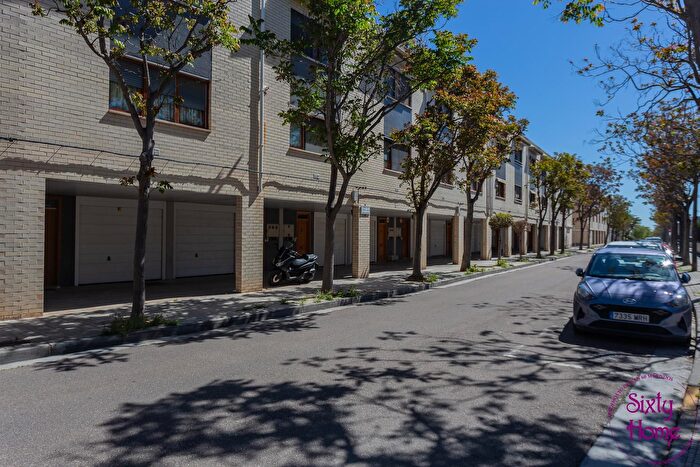 Casas en venta y pisos alquiler - 1