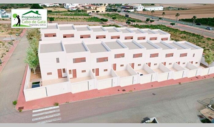 Casa en venta en Antas, Almería de 3 habitaciones