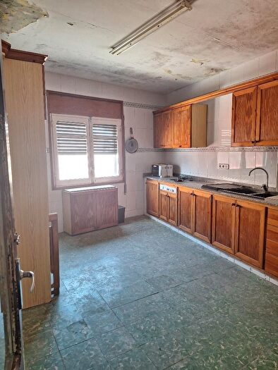 Casas en venta y pisos alquiler - 2