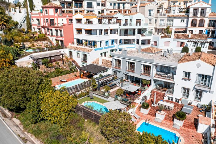 Casa en venta en La Quinta, Benahavís de 5 habitaciones