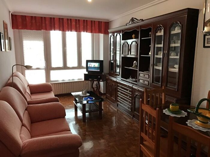 Piso en alquiler en Entrambasaguas, Cantabria de 4 habitaciones