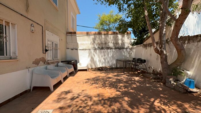 Casa en venta en Constitución Balconcillo, Guadalajara Capital de 4 habitaciones
