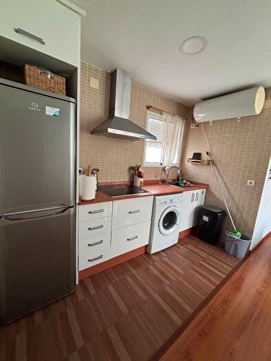 Casas en venta y pisos alquiler - 1