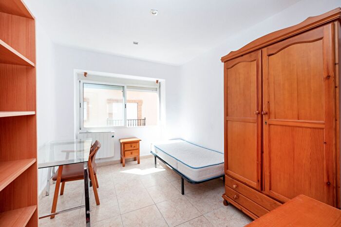 Piso en alquiler en Centro, Centro Sagrario de 3 habitaciones
