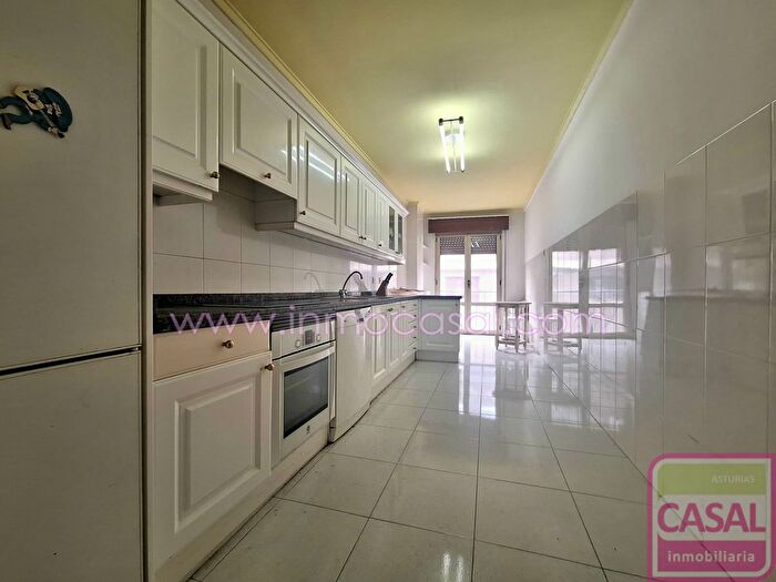 Casas en venta y pisos alquiler - 1