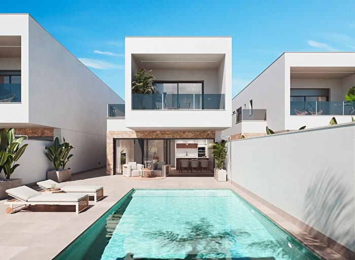 Casas en venta y pisos alquiler - 3