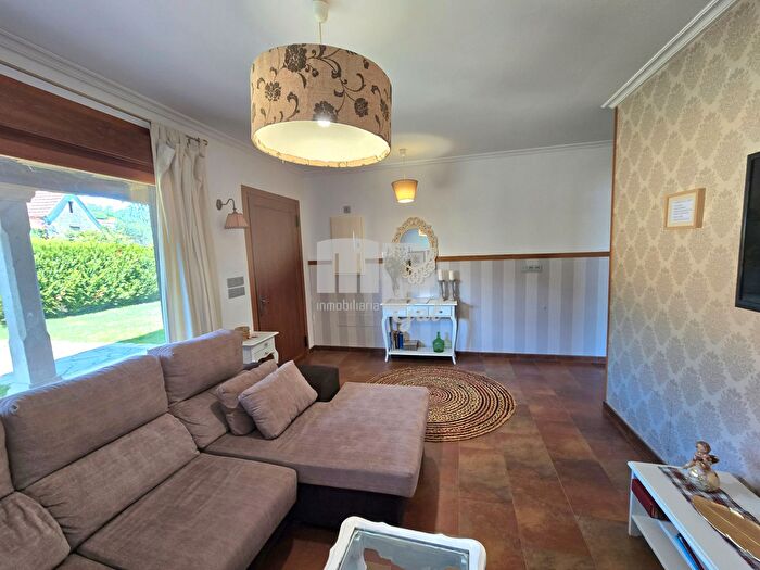 Casas en venta y pisos alquiler - 3
