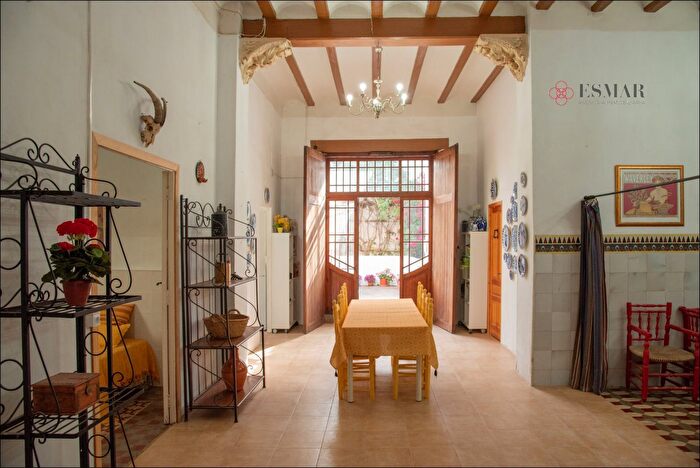 Casas en venta y pisos alquiler - 1