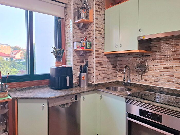 Casas en venta y pisos alquiler - 2