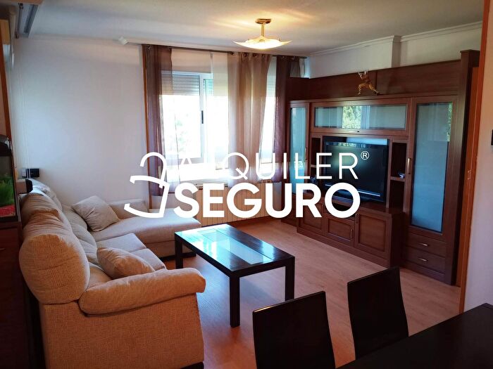 Casas en venta y pisos alquiler - 2