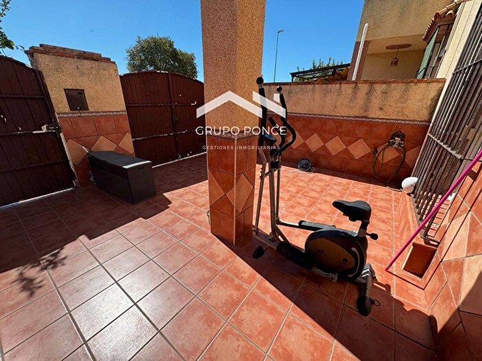 Casas en venta y pisos alquiler - 2